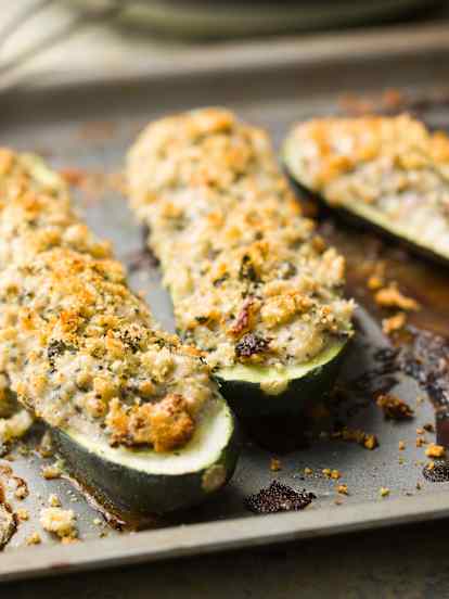 Stuffed Courgettes - Zucchine farcite