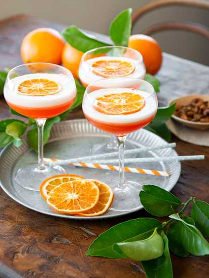 Aperol® and lemon sour with aquafaba foam