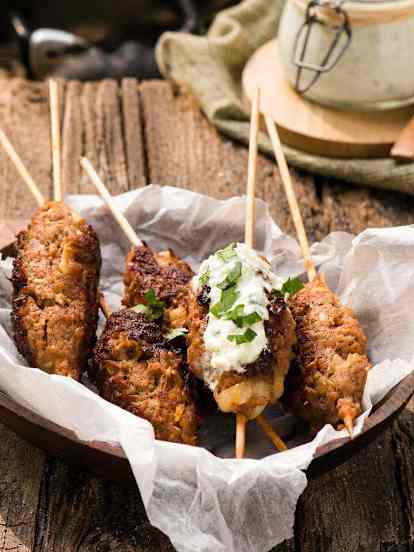Cevapcici à la sauce tzatziki