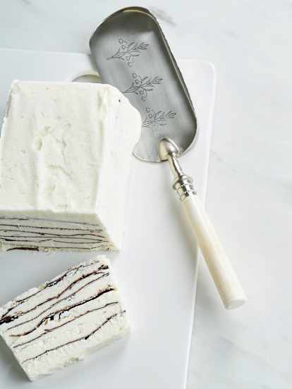 Layered Chocolate and Vanilla Ice Cream Log