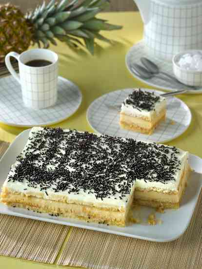 Pastel de piña y crema