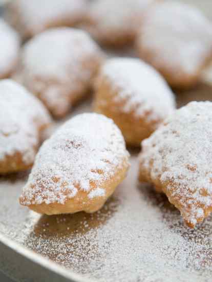 Μπουρέκια με αναρή