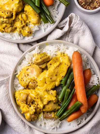 Honey mustard chicken with rice and vegetables