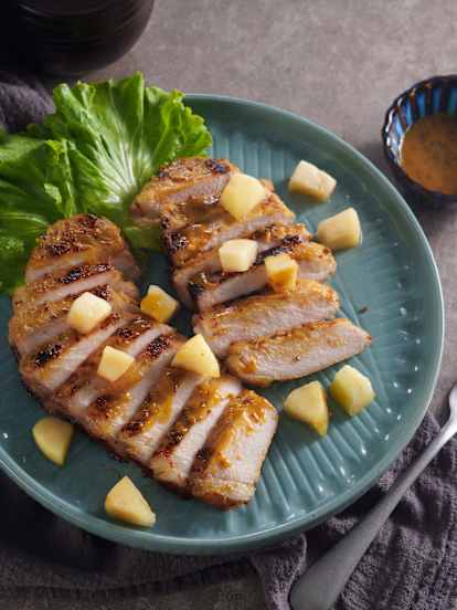 蜂蜜芥末豬排佐肉桂蘋果