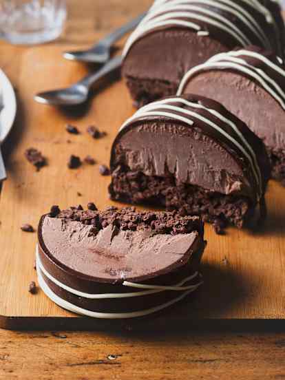 Brazo helado de chocolate