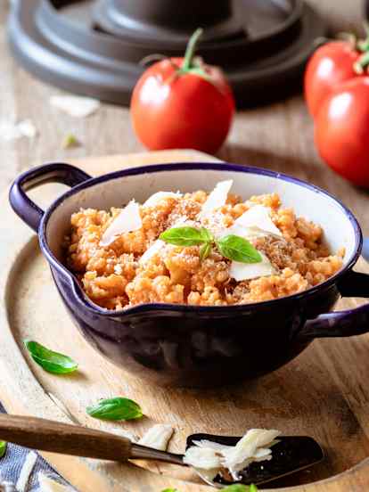Risotto sain à la tomate et au parmesan