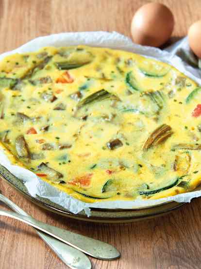 Frittata z resztkami warzyw