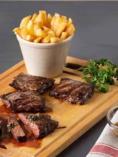 Entraña de ternera con chimichurri