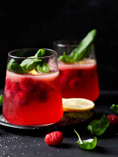 Sangria framboises et basilic