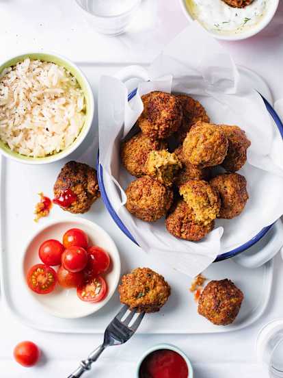 Bällchen mit Gemüse-Schatz