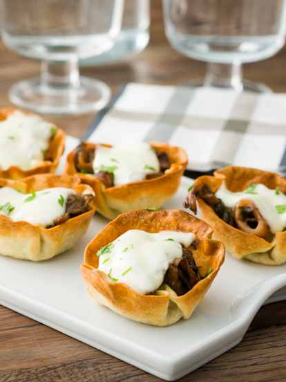 Tartaletas de chipirones con mozzarella