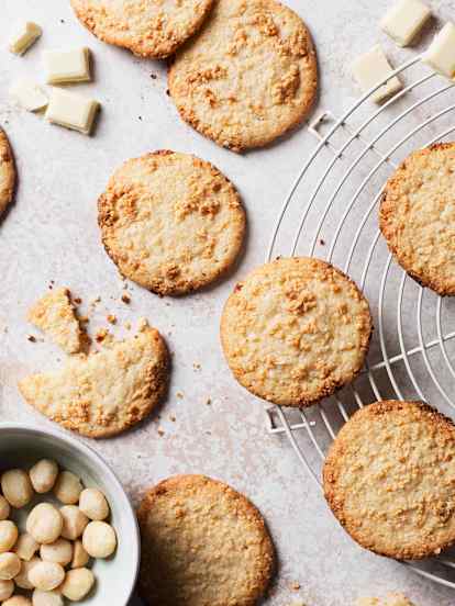 Bolachas de macadâmia e chocolate