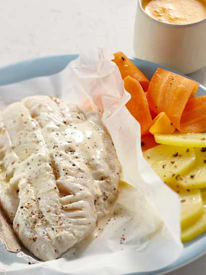 Papillote de poisson et tagliatelle de carottes