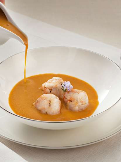 Bombones de gambón y su bisque