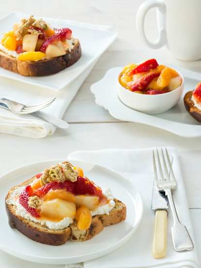 Mixed Fruit Compôte with Goat's Cheese and Granola on Toast