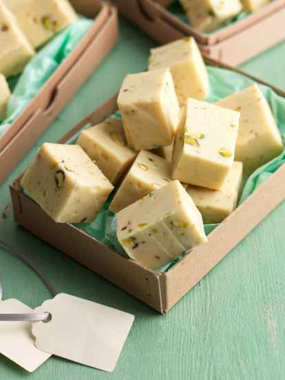 Irish Cream and Pistachio Fudge