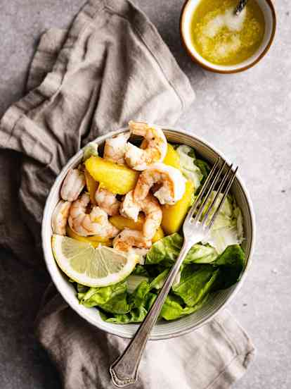Ensalada de camarones con duraznos y pimienta Al vacío TM6