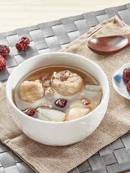 冬瓜薏仁紅棗雞湯