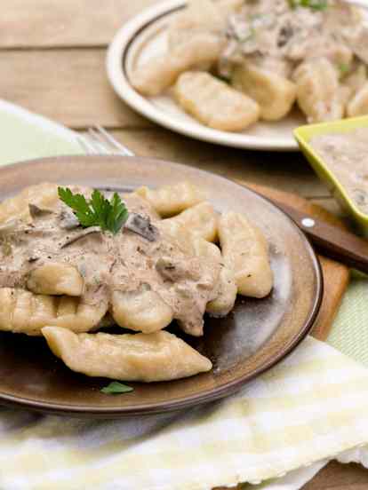 Gnocchi z topinamburu z sosem grzybowym