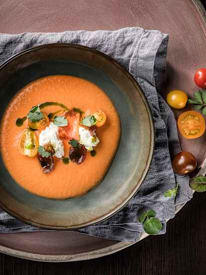 Gazpacho | Petersilie | Burrata
