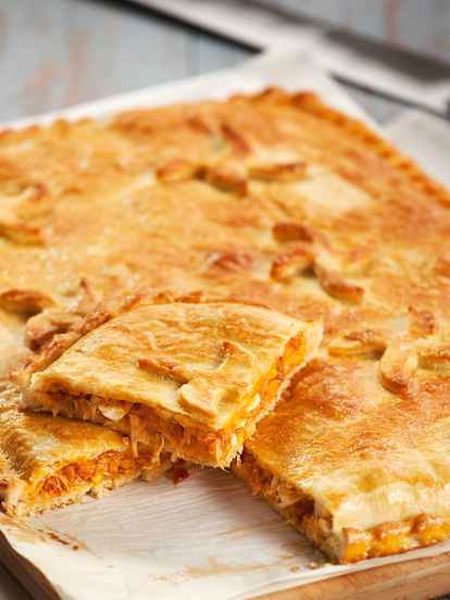 Thunfisch-Empanada (Pastete)
