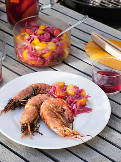 Gambones a la parrilla con ensalada agridulce