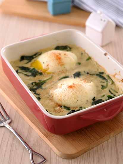 菠菜半熟蛋佐起士蛋黃醬