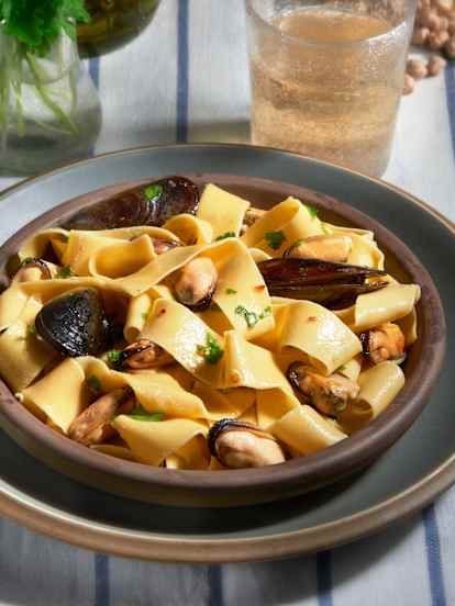 Pappardelle de garbanzos con mejillones (sin gluten)