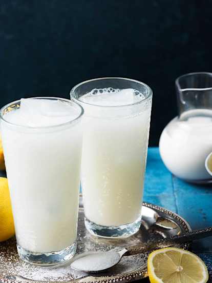 Cherbet (Algerian lemonade with orange blossom)