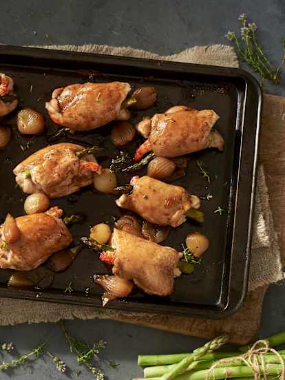 Sorpresas de pollo con cebollitas caramelizadas
