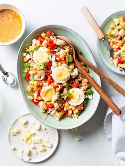 Salpicón de legumbres con palitos de surimi