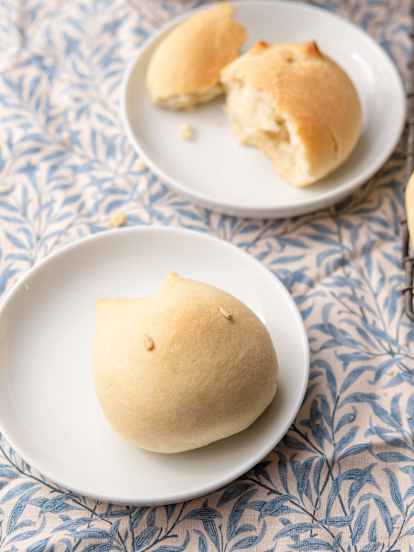 Bunny Bread Rolls with Cheesy Centre