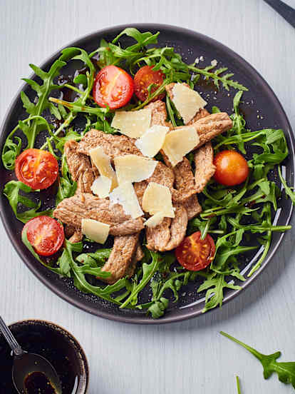Insalata di straccetti di manzo e rucola