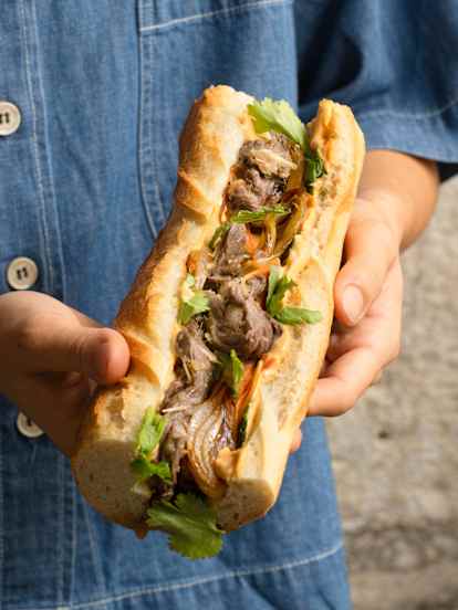Banh mi au bœuf à la citronnelle