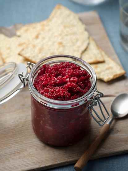 Beetroot and Horseradish Relish (Chrain)