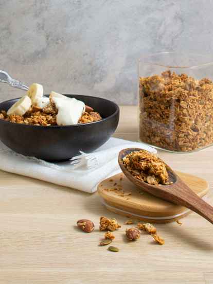 Banana oat clusters