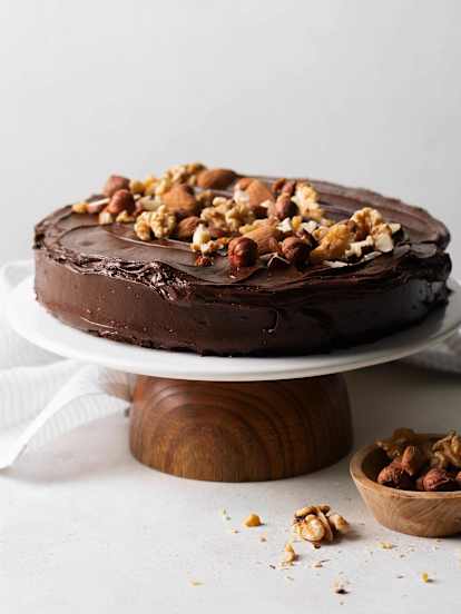 Glutenfreier Schoggikuchen mit Nüssen
