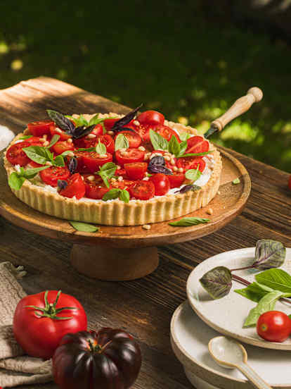 Tarta z ricottą i kolorowymi pomidorkami