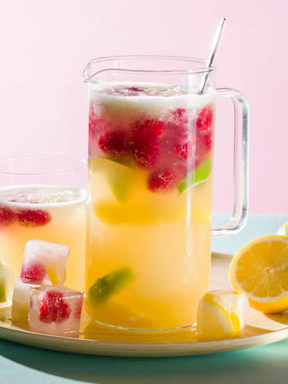 Mocktail de lima-limón y frambuesas