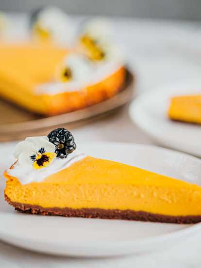 Dýňový cheesecake se skořicí