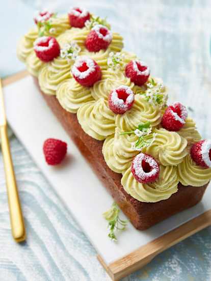 Frambozen-pistache cake