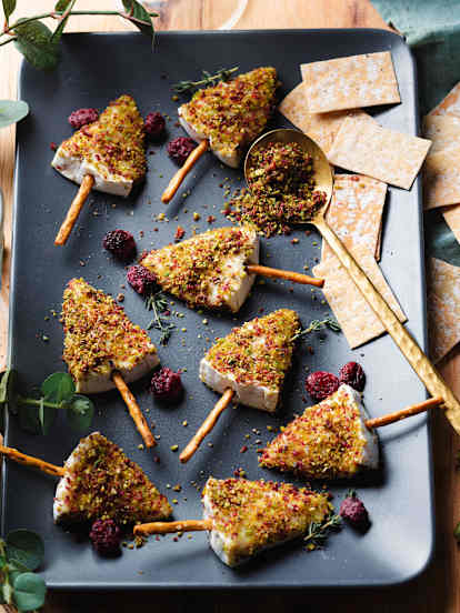 Arbolitos de queso navideños