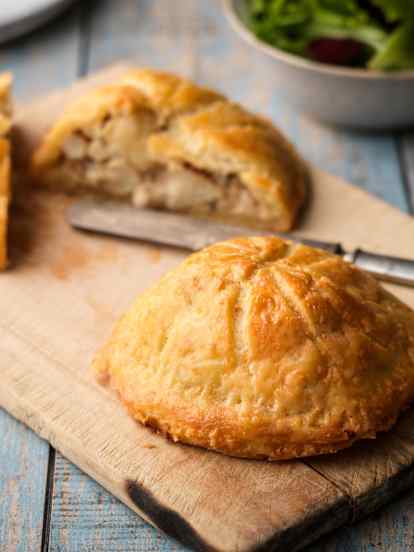 Cauliflower Pithivier in Gluten-free Cheddar Puff Pastry
