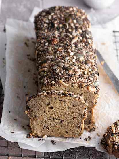 Pan de semillas rico en proteínas