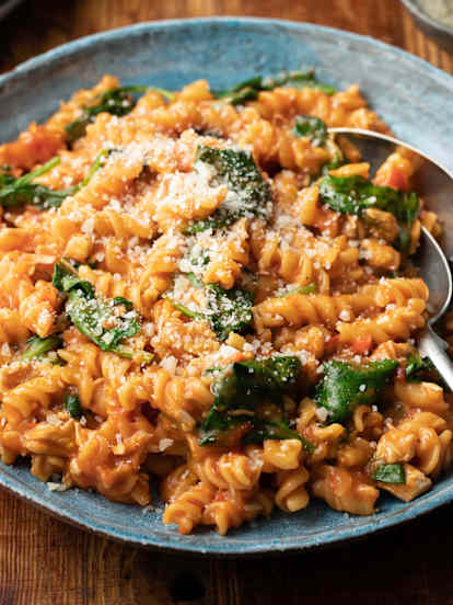 Pasta with Turkey and Tomato Sauce