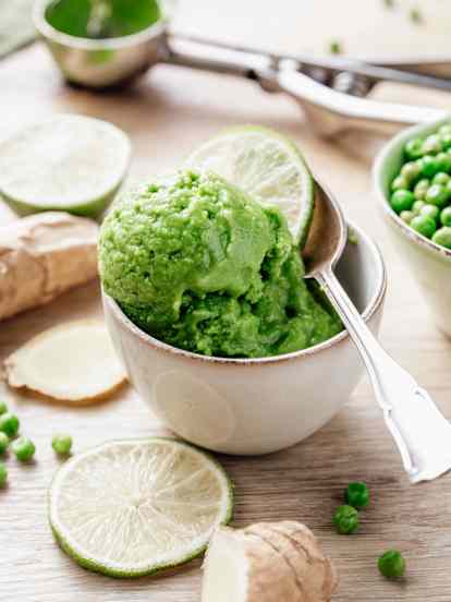 Sorbet petits pois, citron vert et gingembre