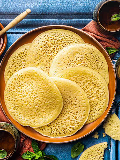 Baghrir (Marokkaanse duizendgatenpannenkoeken)