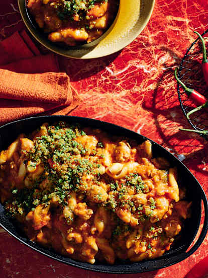 Harissa sausage pasta with Thermomix® Blade Cover