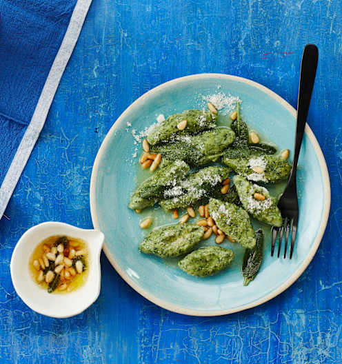 Malfatti mit Salbei, brauner Butter und Käse - Cookidoo® – the official ... Malfatti mit Salbei, brauner Butter und Käse - Cookidoo® – the official ...