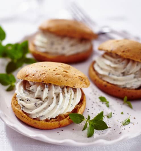 Italienische Windbeutel mit Kräuter-Frischkäse-Füllung - Cookidoo ...